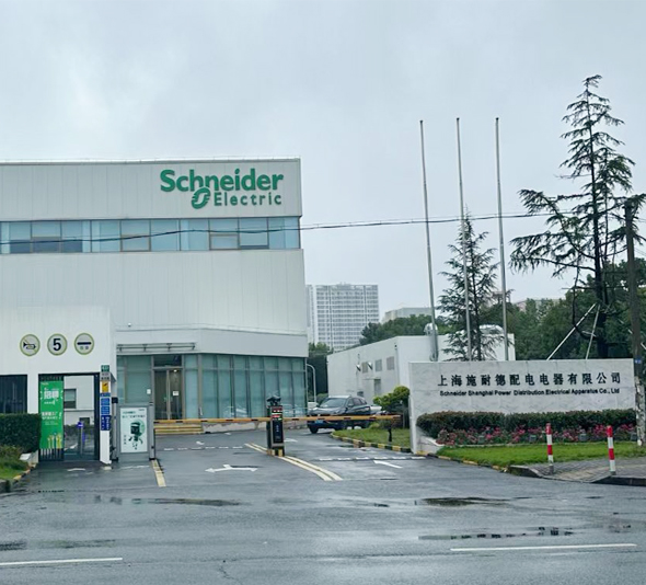 施耐德配電電器有限公司,低溫蒸發(fā)器現(xiàn)場案例